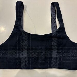 Alo sports bra